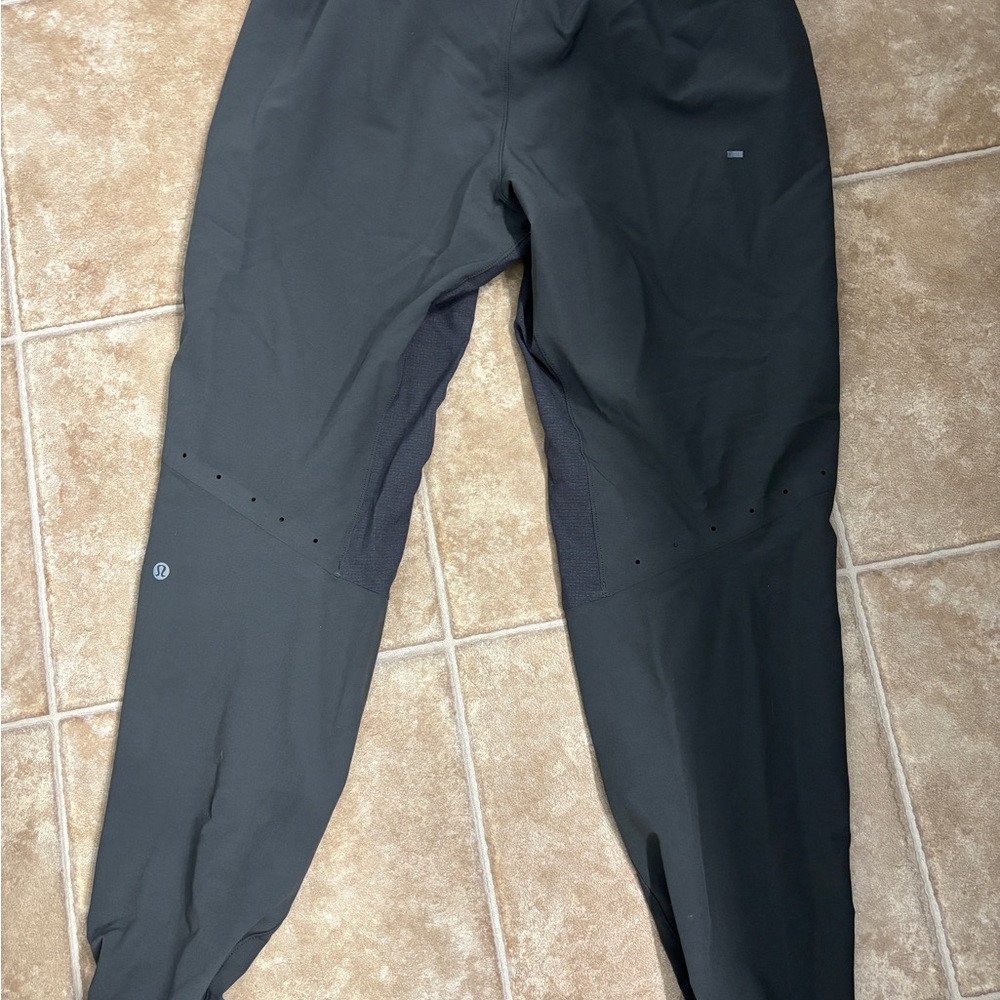 lululemon athletica Men's Charcoal Joggers
